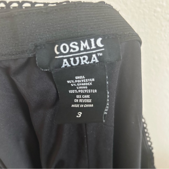 Hot Topic Cosmic Aura Flocked Rose Midi Skirt Size 3X - Picture 8 of 8